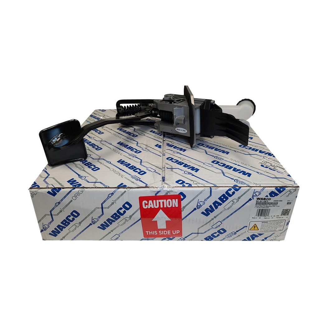 Freightliner Cascadia Clutch Pedal ASSY W/ Reservoir S9650012080  A02-14042-000