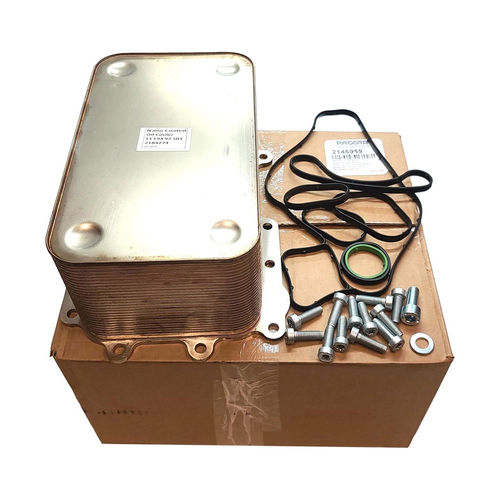 OEM PACCAR OIL COOLER-ENGINE 2146959PE+SEAL KIT 1643075PE, 1643076PE