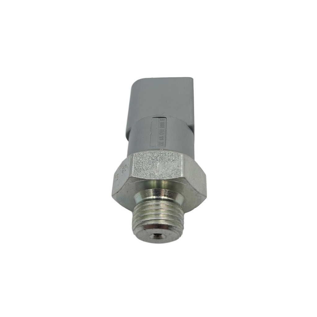 OEM DETROIT DDE A0001539932  SENSOR - ENGINE OIL TEMPERATURE, SWITCHES